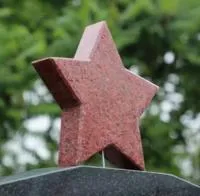 Гранитная звезда на памятник героям ВОВ в Ставрополе (518406)